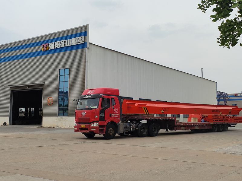 電動葫蘆門式起重機(jī) MHxh10t—20m 制作完成，發(fā)往新疆交付客戶使用。